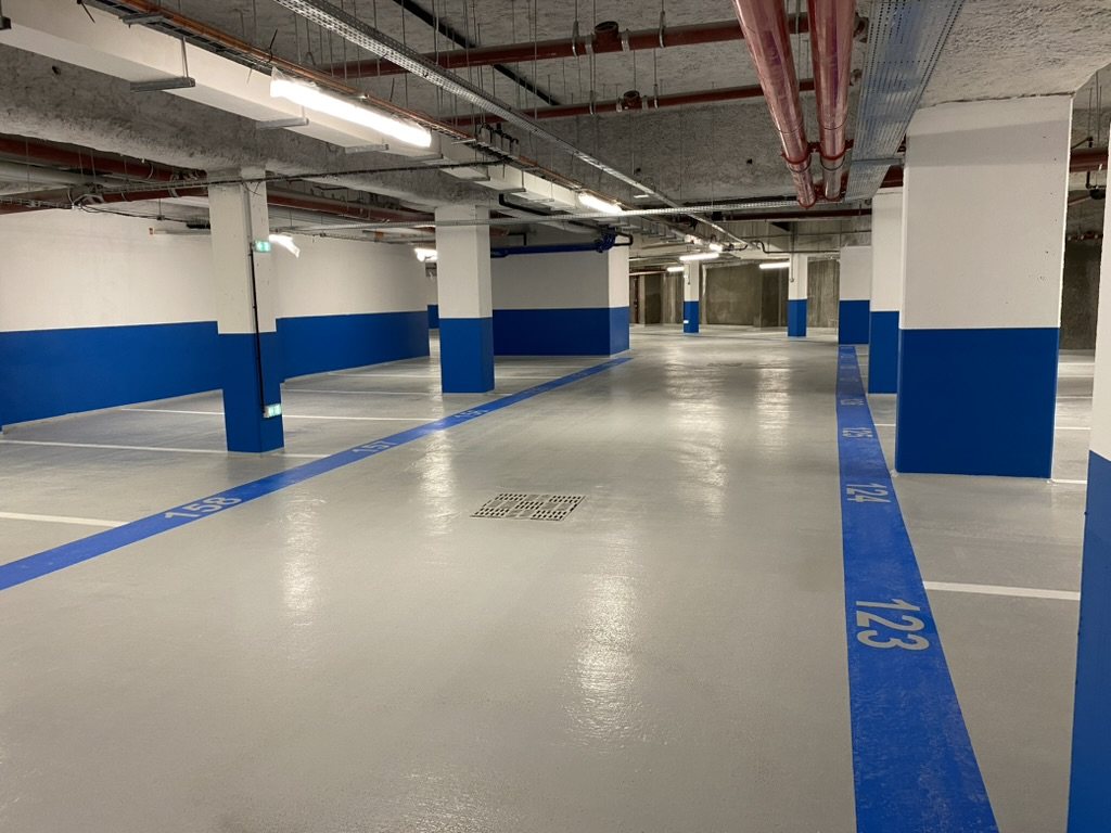 Parking souterrain — sol époxy